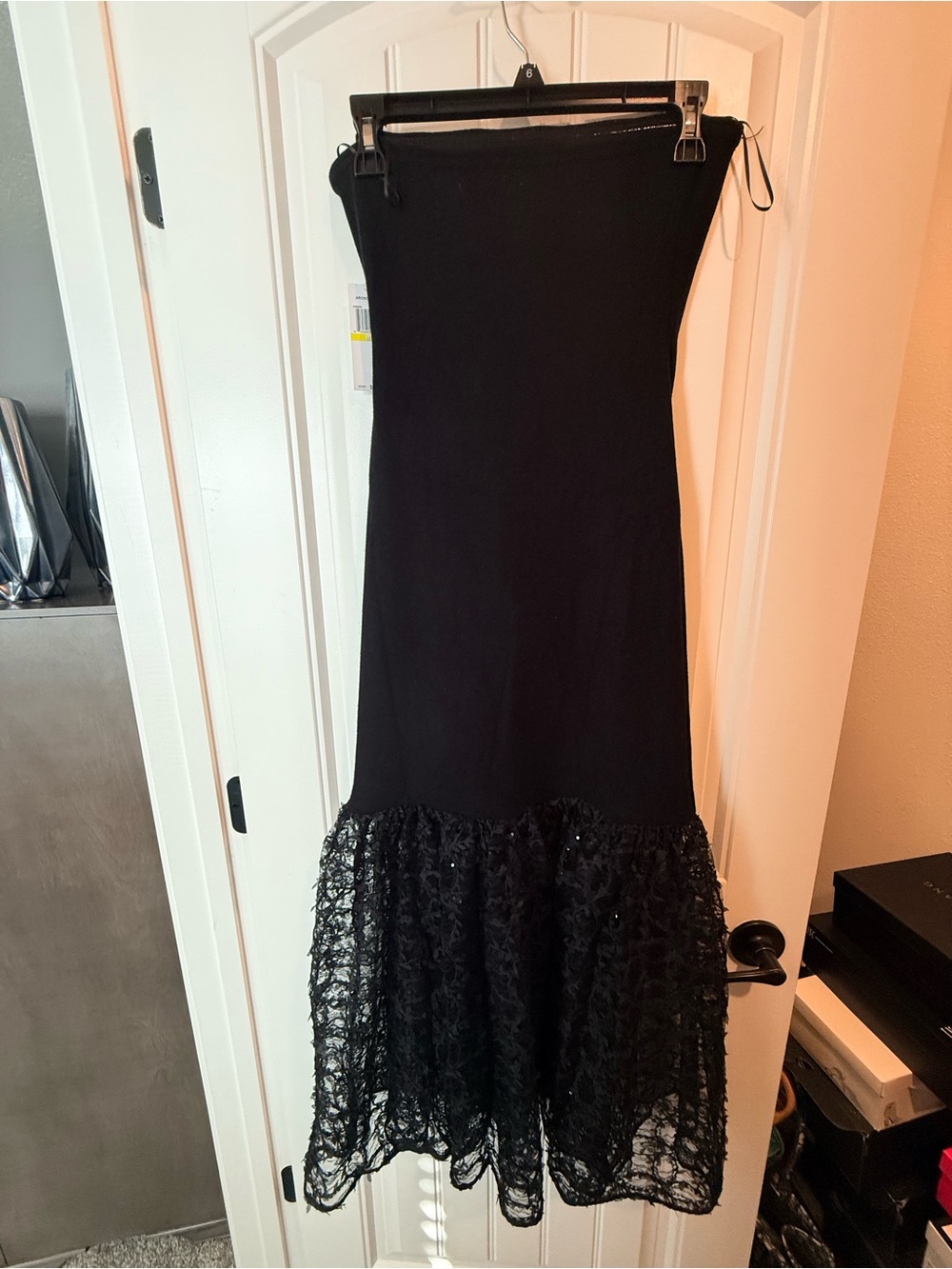 Elegant Black Strapless Midi Dress with Lace Hem